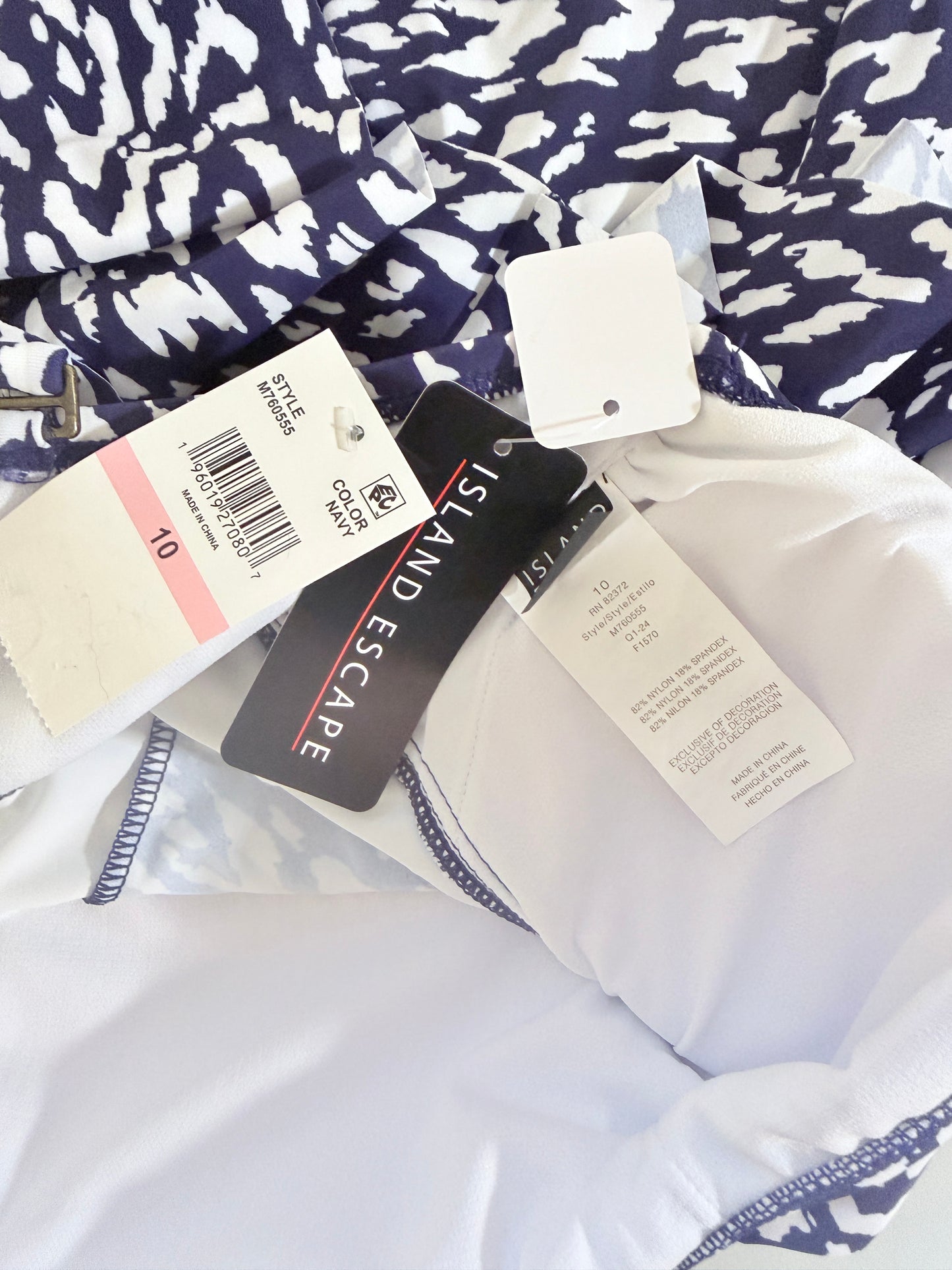 Island Escape Women's Blue & White Printed Tiered Tankini Top NWT