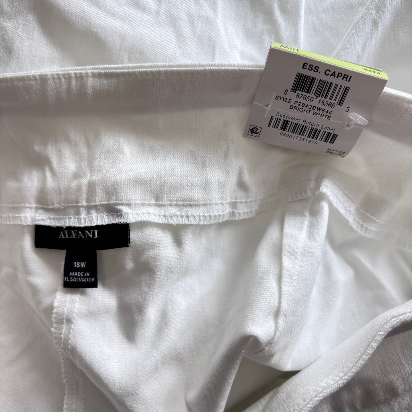 Alfani Plus Size White Tummy-Control Capri Stretchy Dress Pants NWT