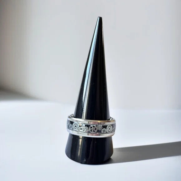 Men’s Bold Gear Ring – Silver with Black Inlay, Stainless Steel