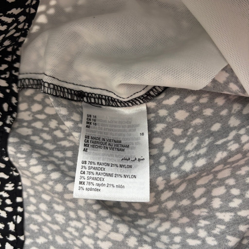 INC International Concepts Plus Size 16 Black & White Printed Capri Pants NWT