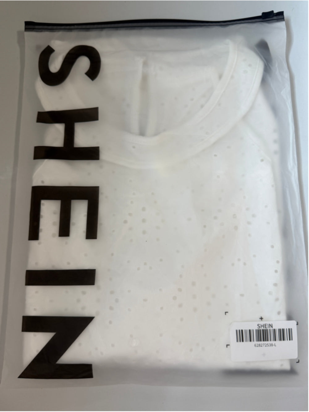 Shein Women's Large White Eyelet Sleeveless Roud-Neck Blouse NWT