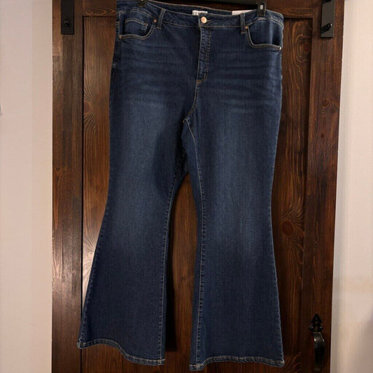 And Now This Plus Size High-Rise Flare-Leg Jeans NWT