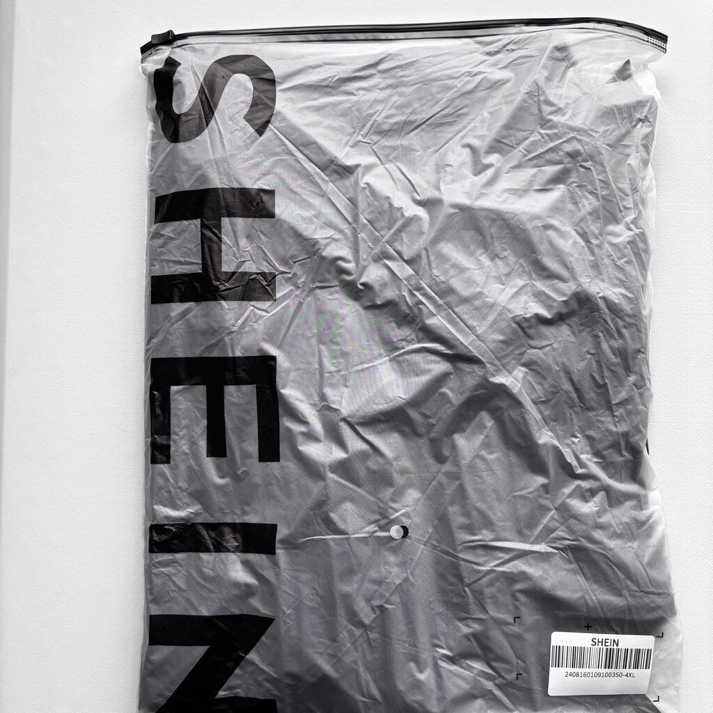 SHEIN Men's 4XL Navy Blue Short Sleeve Button-Down Shirt Vertical Pleats NIB