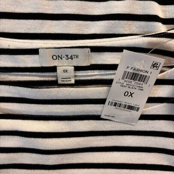 On 34th Plus Size Heavyweight Cotton Black & White Striped Boat-Neck Top NWT.