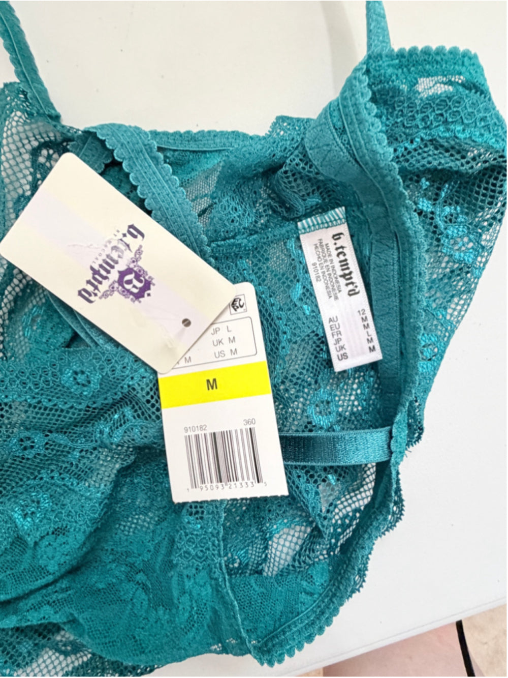 b.tempt'd by Wacoal Women's Size Medium Green Lace Kiss Bralette NWT