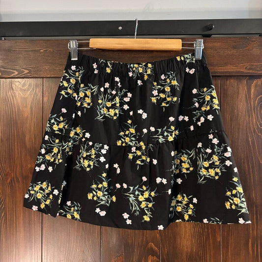 Hippie Rose Juniors' M Elasticized-Waist Tiered Black Floral Mini Skirt NWT