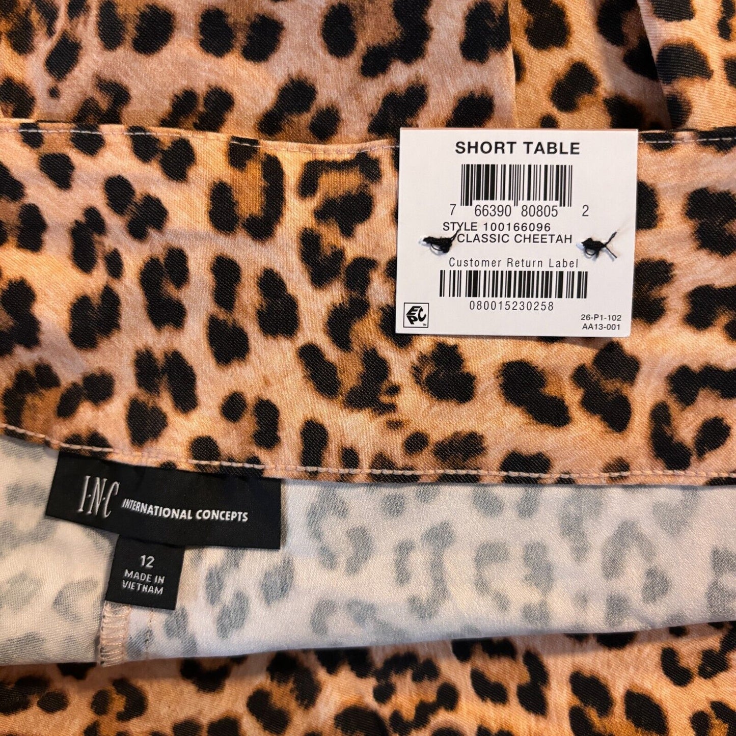 I.N.C. International Concepts Women's Leopard Mid-Rise Pull-On Shorts NWT