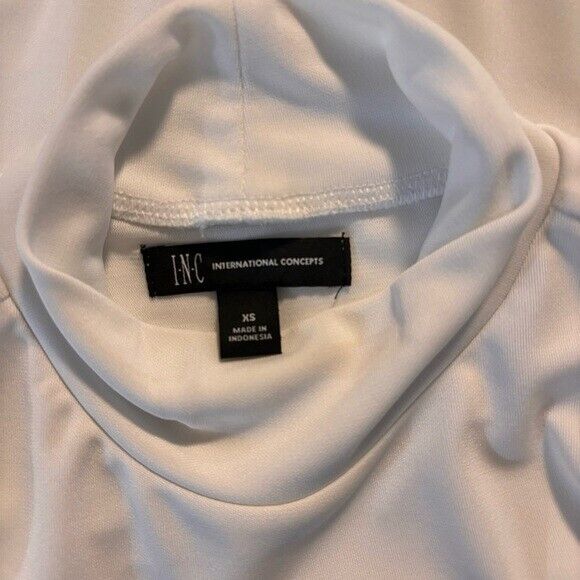 I.N.C. International Concepts Size XS White Stretchy Mock-Neck Tank Top NWOT