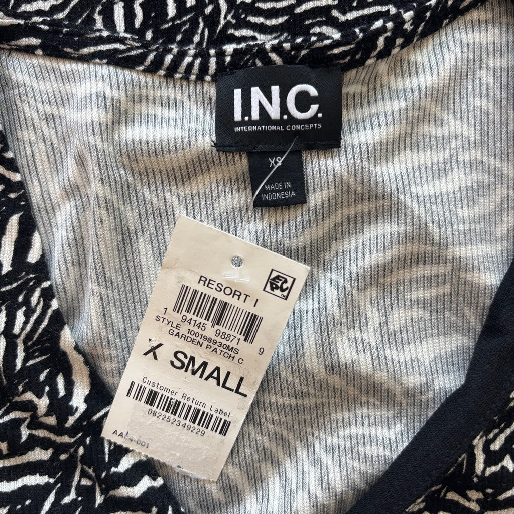 INC International Concepts Size XS Zebra Print Black White Short Sleeve Top NWT