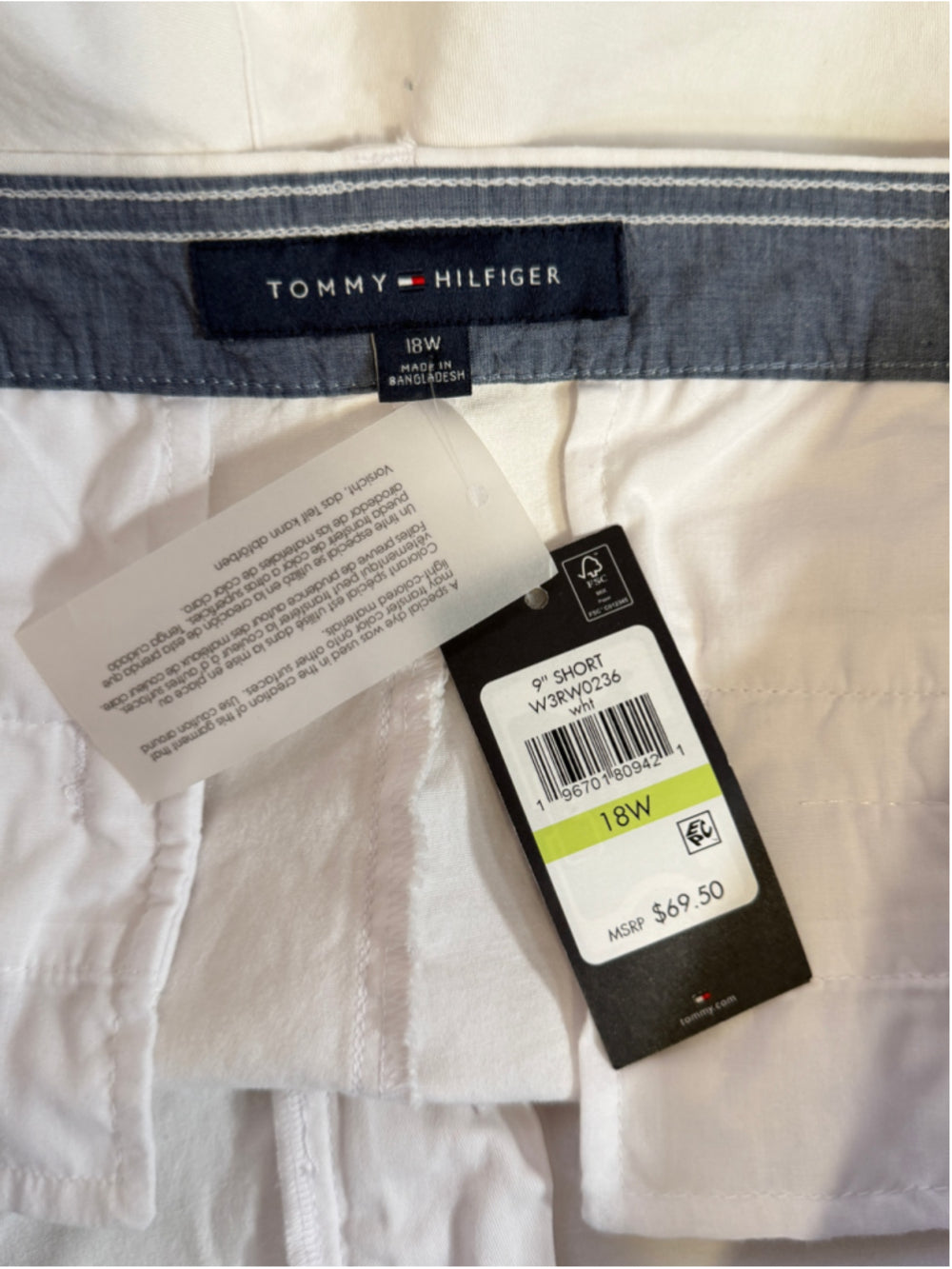Tommy Hilfiger Women's Plus Size 18W White Bermuda Casual Shorts NWT