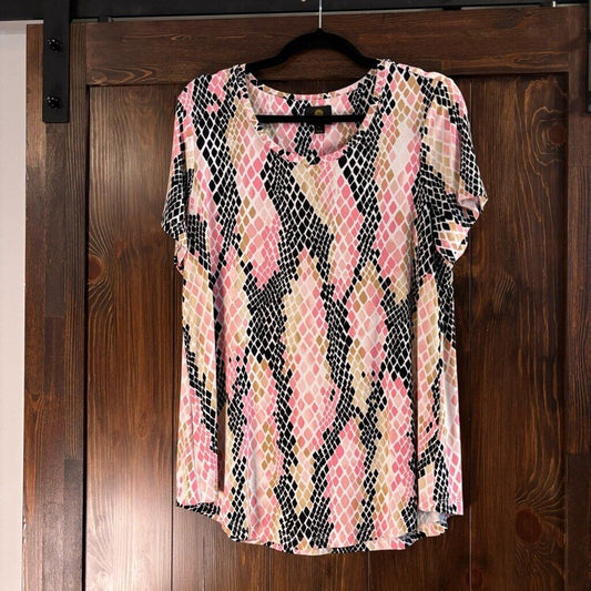JM Collection Size Medium Pink and Black Reptile Print Scoop-Neck Top NWT