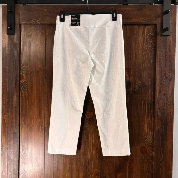 Alfani White Stretchy Essential Petite Capri Pull-On with Tummy-Control NWT