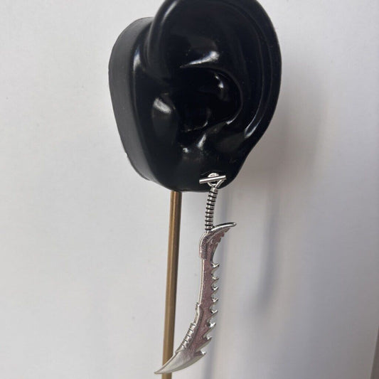 Barbarian Warblade Alloy Pendant Charm for Jewelry & Warrior Theme Cosplay NWT