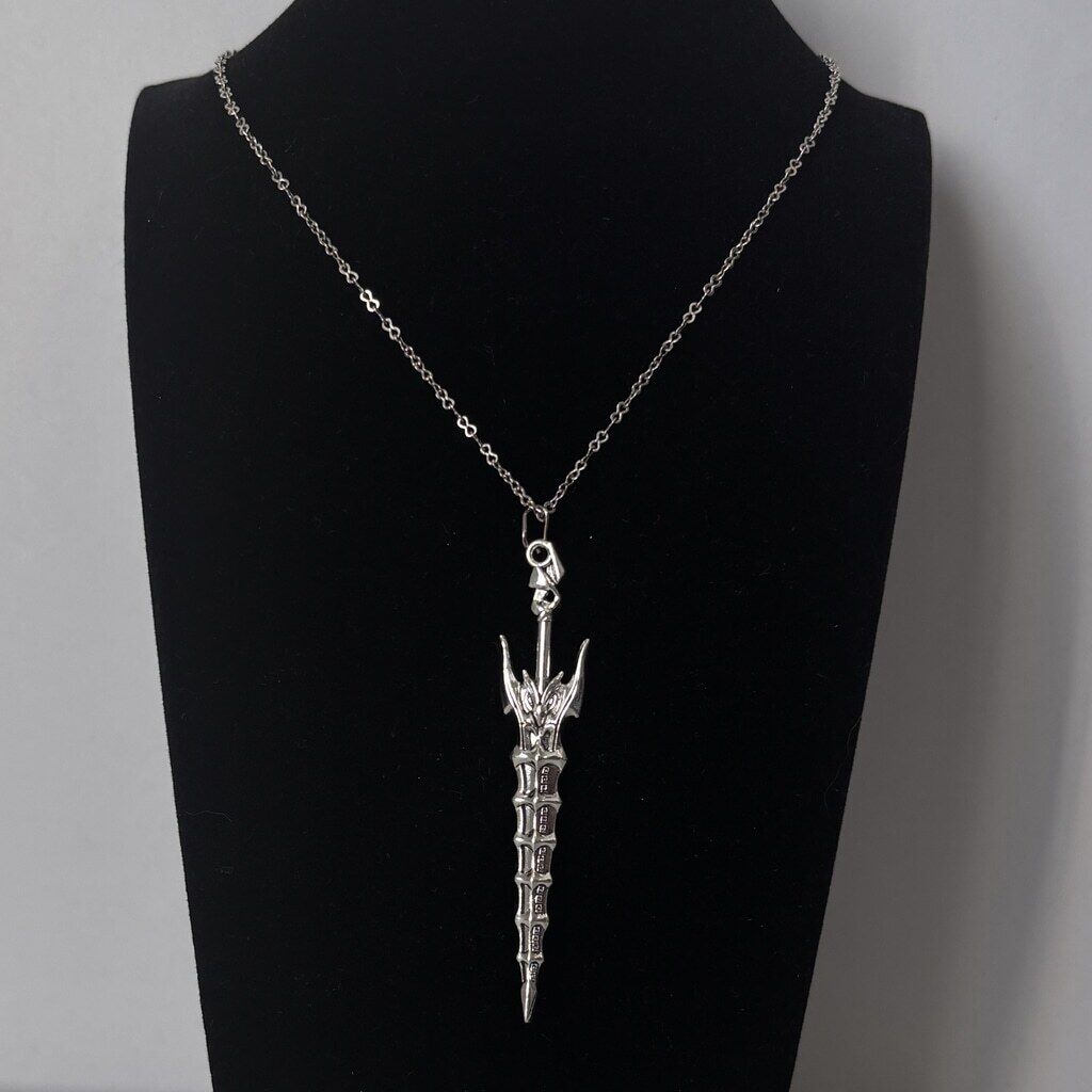 Gothic Spiked Spine Dagger Alloy Pendant Charm for Jewelry, Crafts & Cosplay NWT