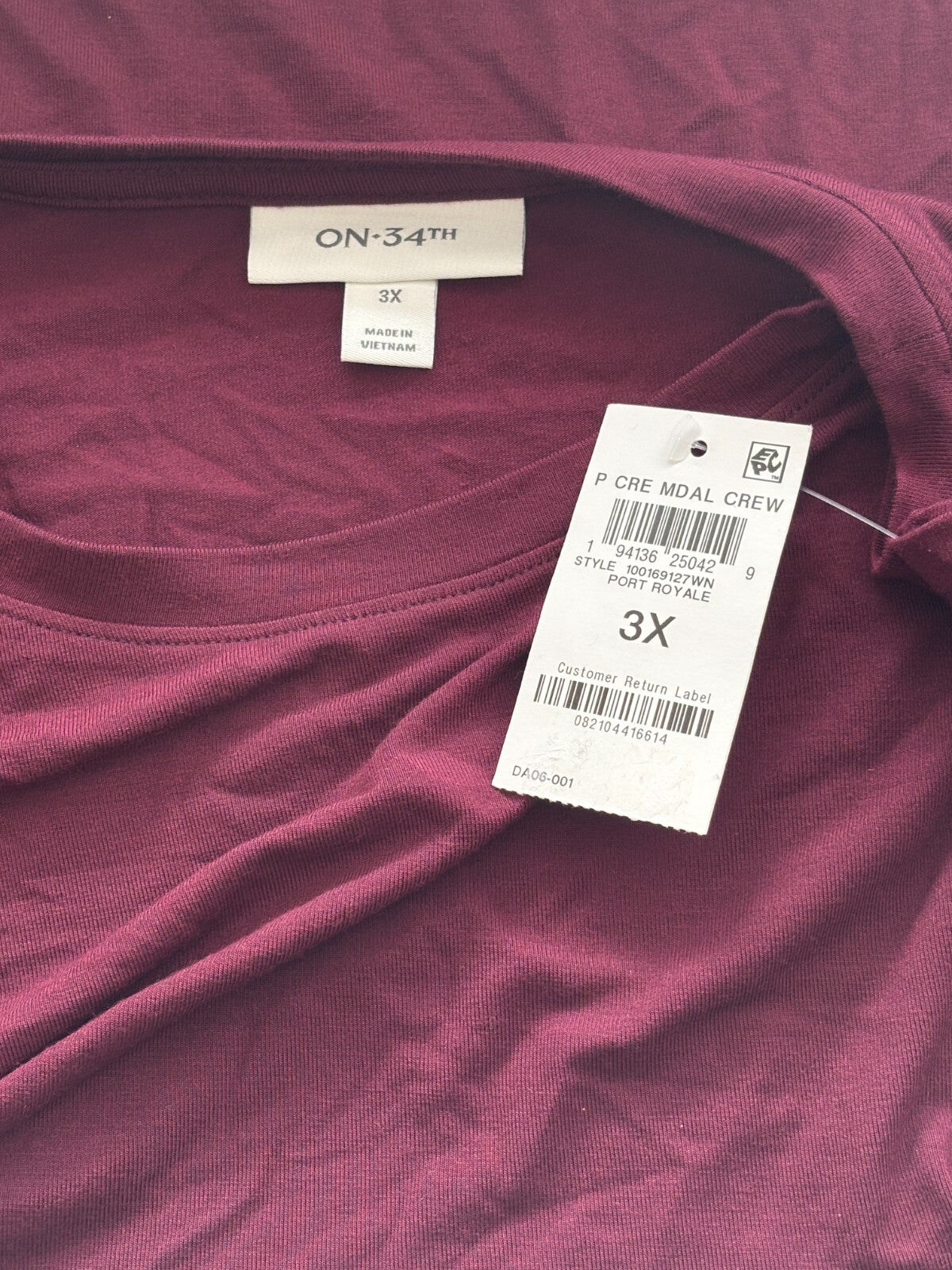 On 34th Plus Size Solid Dark Red Long-Sleeve Crewneck Knit Top NWT.