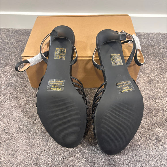 Journee Collection Women's 9.5 Black Vanita Stiletto Heeled Dress Shoes NIB