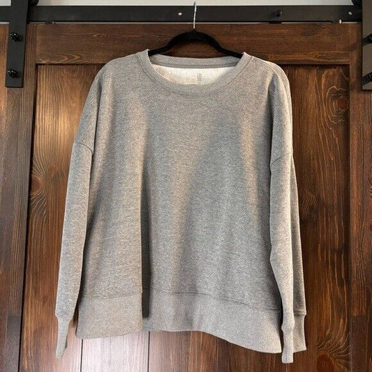 ID Ideology Women's Pettie XL Grey Fleece Crewneck Sweatshirt NWT.