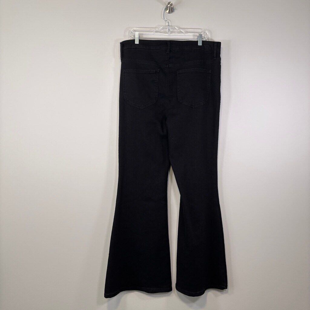 And Now This Women's Plus Size 16W Black High Rise Flare Jeans NWT