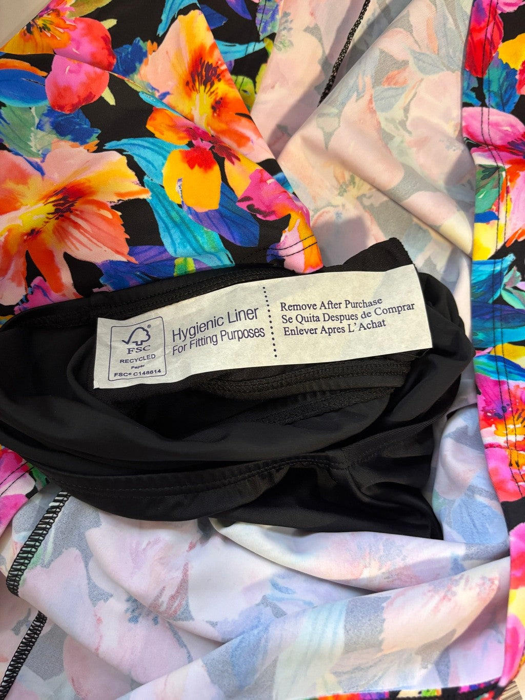 Island Escape Size 6 Multicolor Magnolia Underwire Twist Front Swim Dress NWT