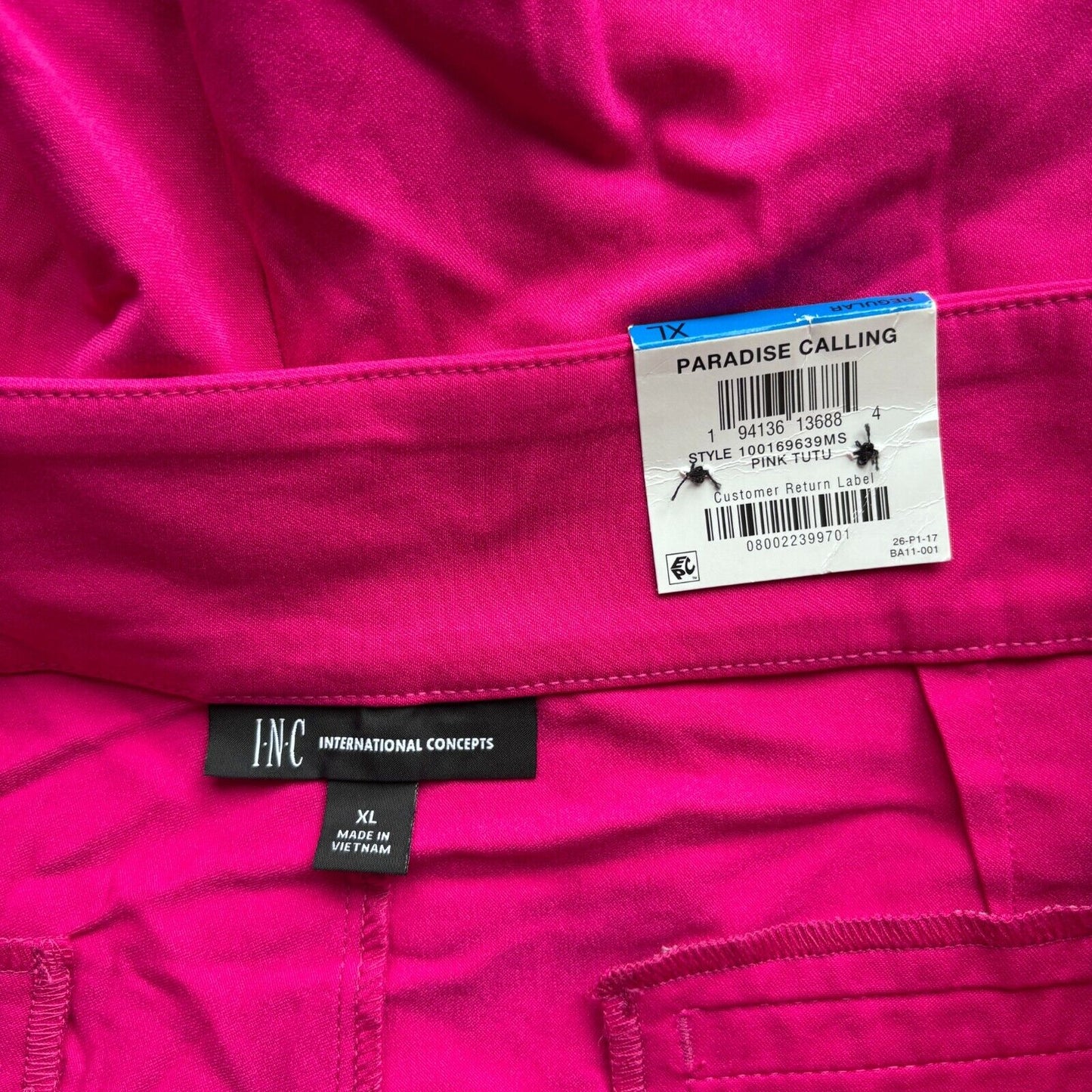 I.N.C. International Concepts Women's Hot Pink High-Rise Pleated Shorts NWT
