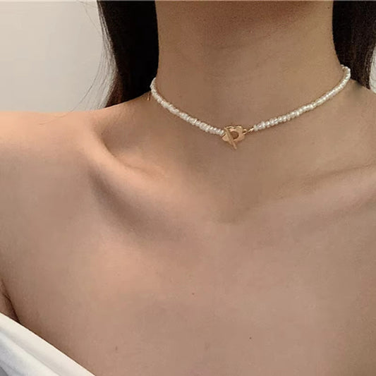 Faux-Pearl Bead Choker Necklace With Flower Gold Clasp NWT