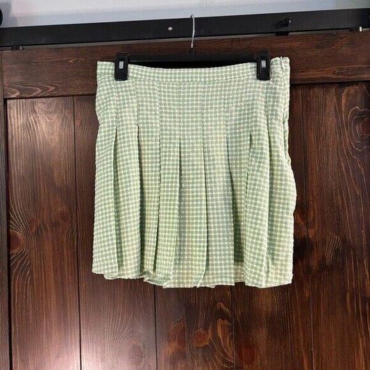 ULTRA FLIRT Juniors' Size Large Green and White Seersucker Mini Pleat Skirt NWOT