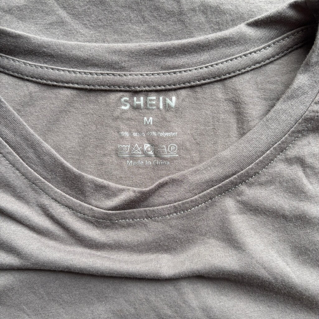 SHEIN Men's Medium Grey Funny Tee Chicken Graphic T-Shirt Humor NIB