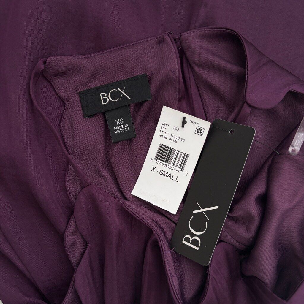 BCX Juniors' XS High-Neck Scallop-Edge Purple Sleeveless Satin Top NWT