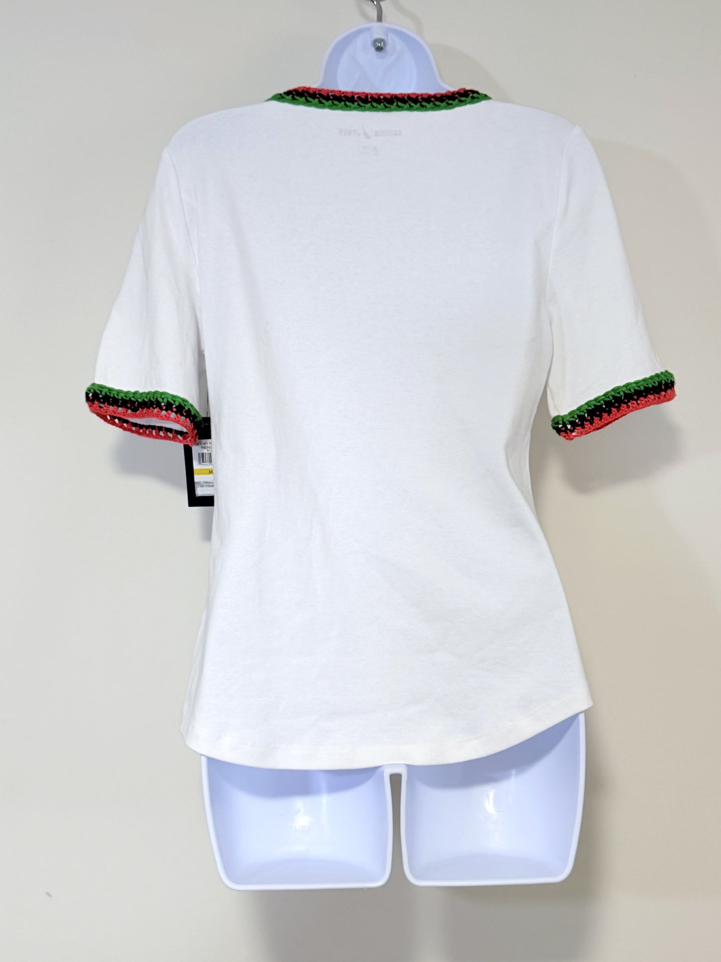 Nautica Jeans Size Medium White Crochet Trim Tee Short Sleeve T-Shirt NWT