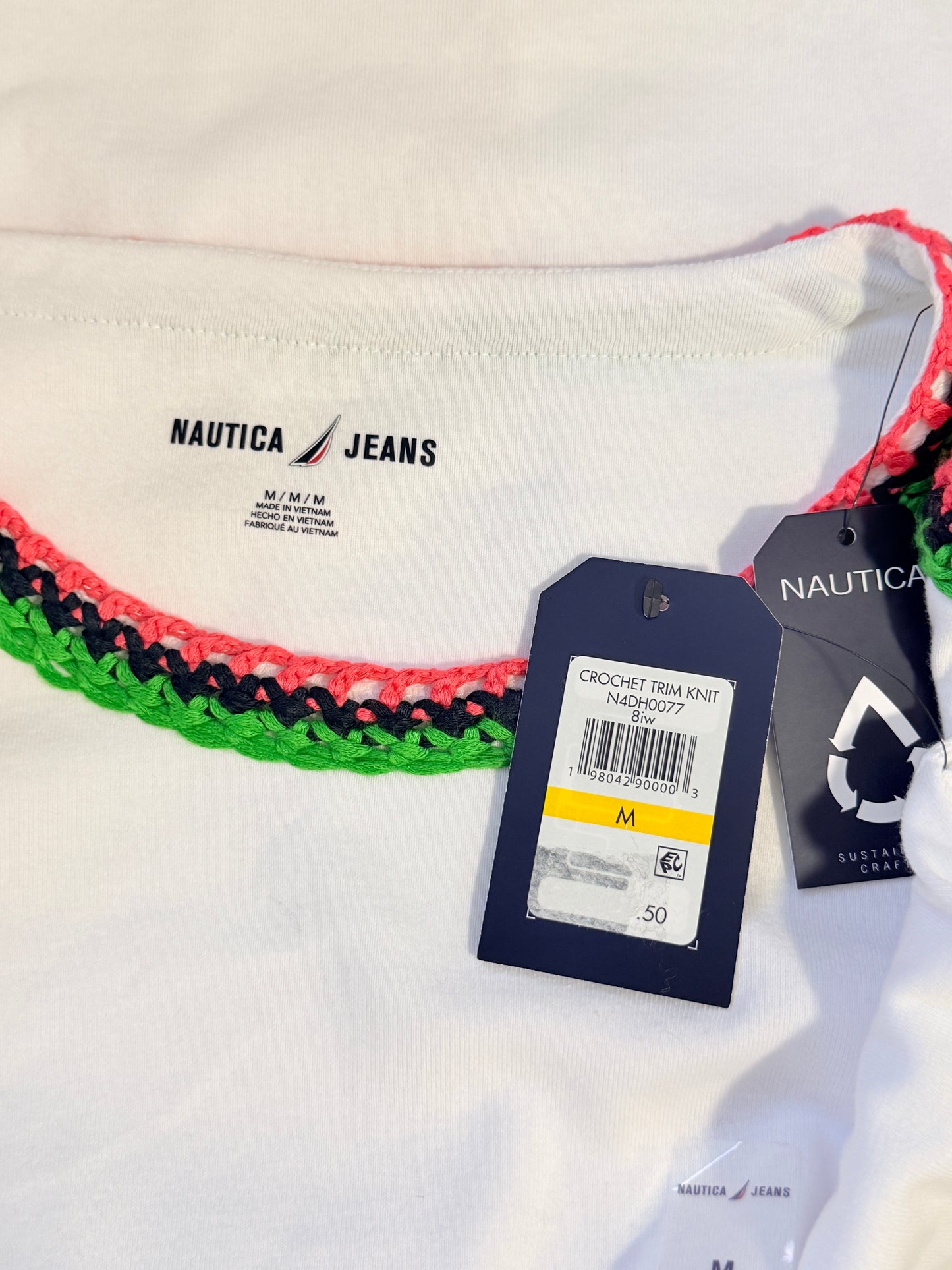 Nautica Jeans Size Medium White Crochet Trim Tee Short Sleeve T-Shirt NWT