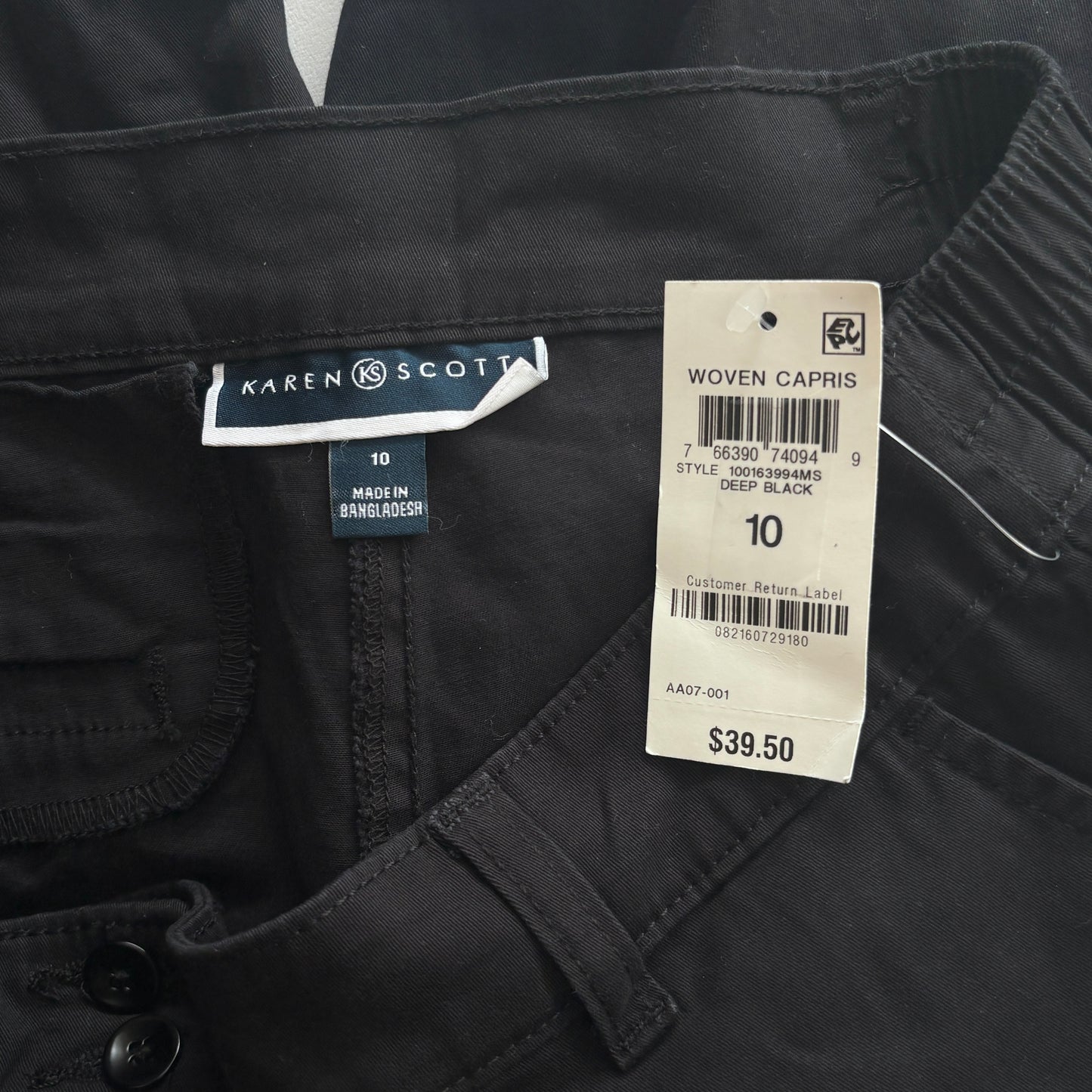 Karen Scott Women's Black Comfort Waist Capri Pants NWT