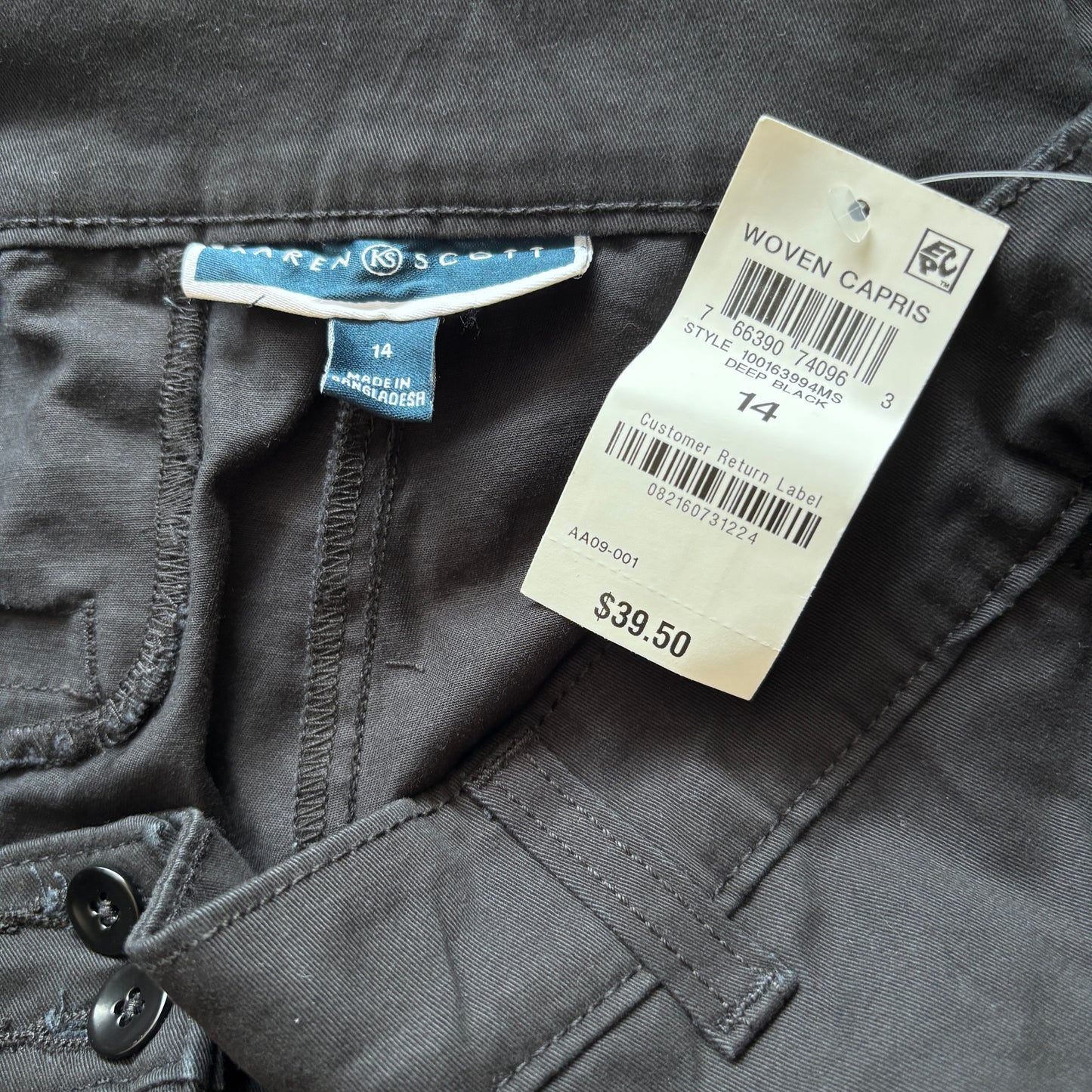 Karen Scott Women's Black Comfort Waist Capri Pants NWT