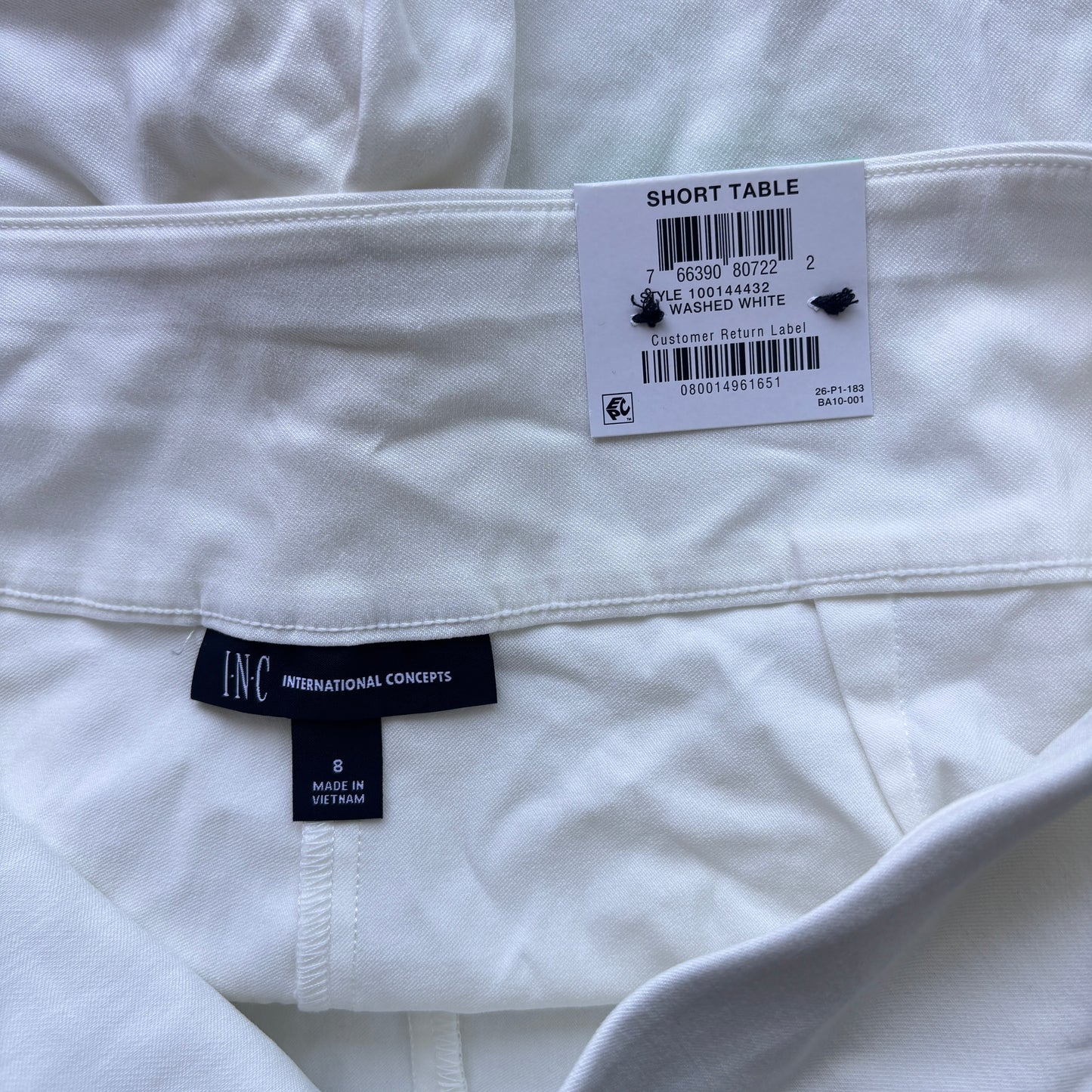 I.N.C. International Concepts Size 16 White Mid Rise Pull-On Bermuda Shorts NWT