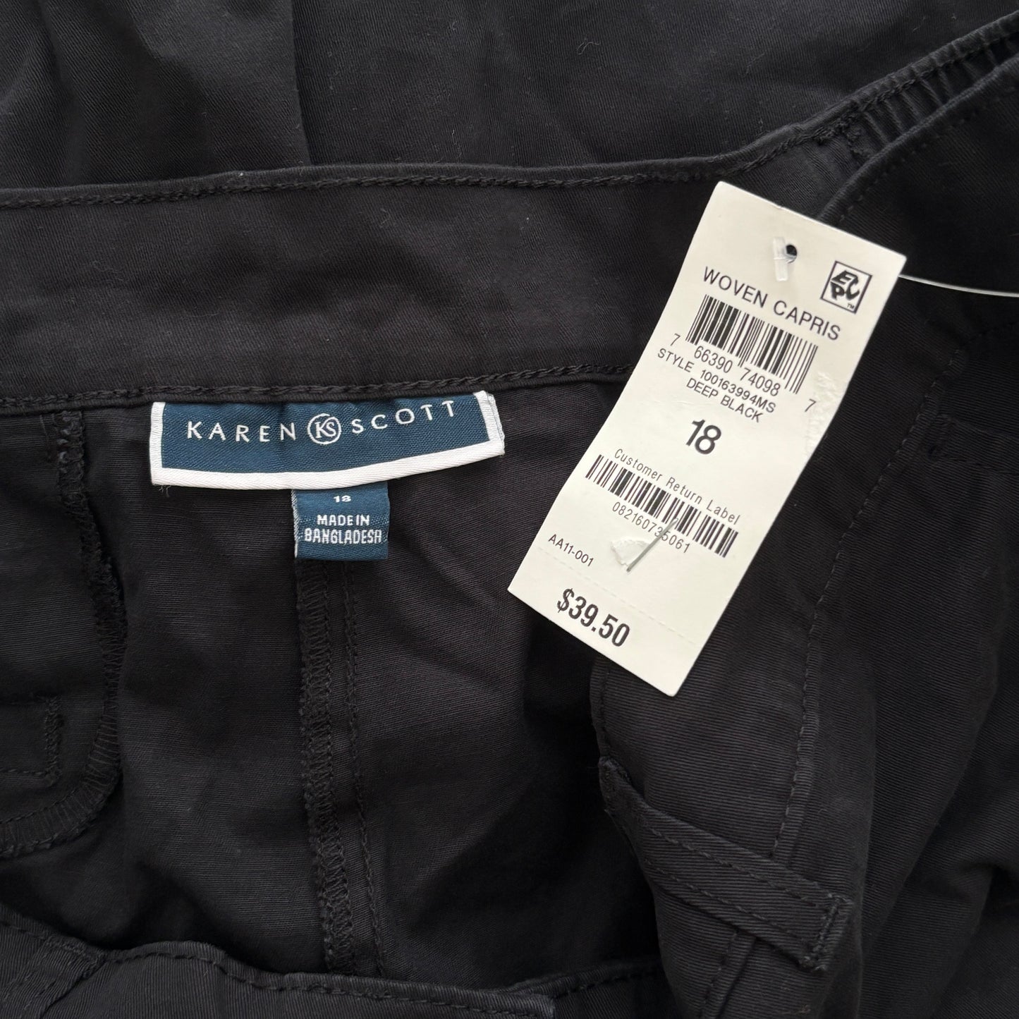 Karen Scott Women's Black Comfort Waist Capri Pants NWT