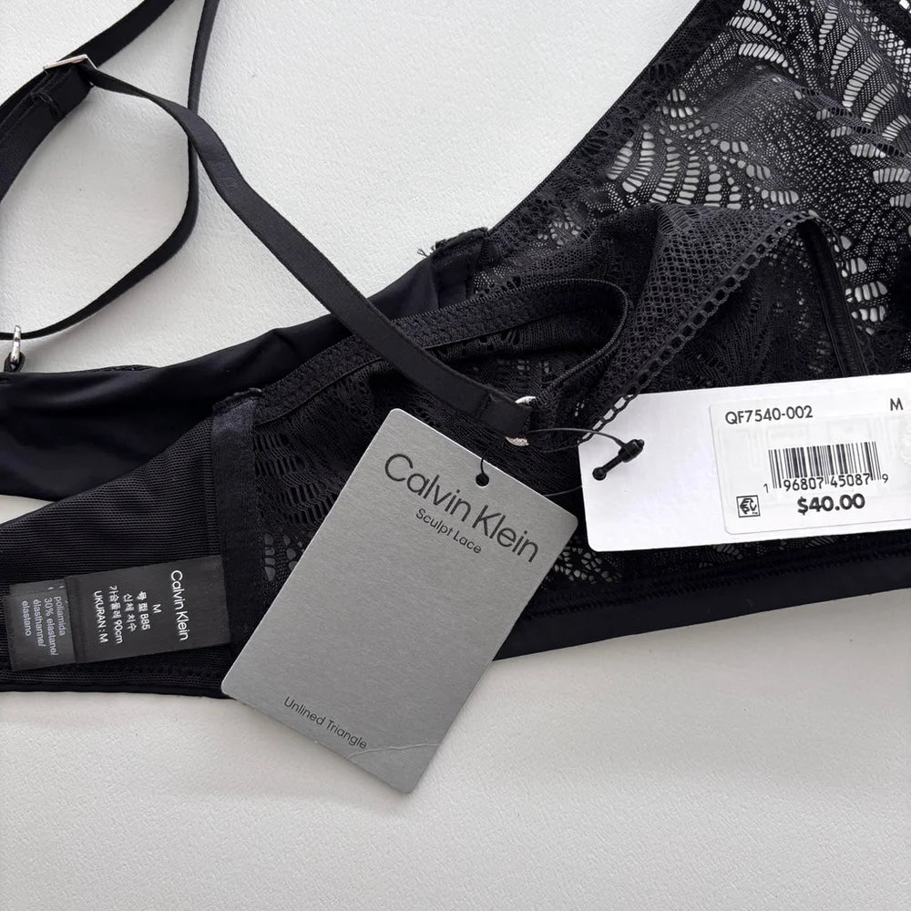 Calvin Klein Women's Black Sculpt Lace Unlined Triangle Bralette NWT