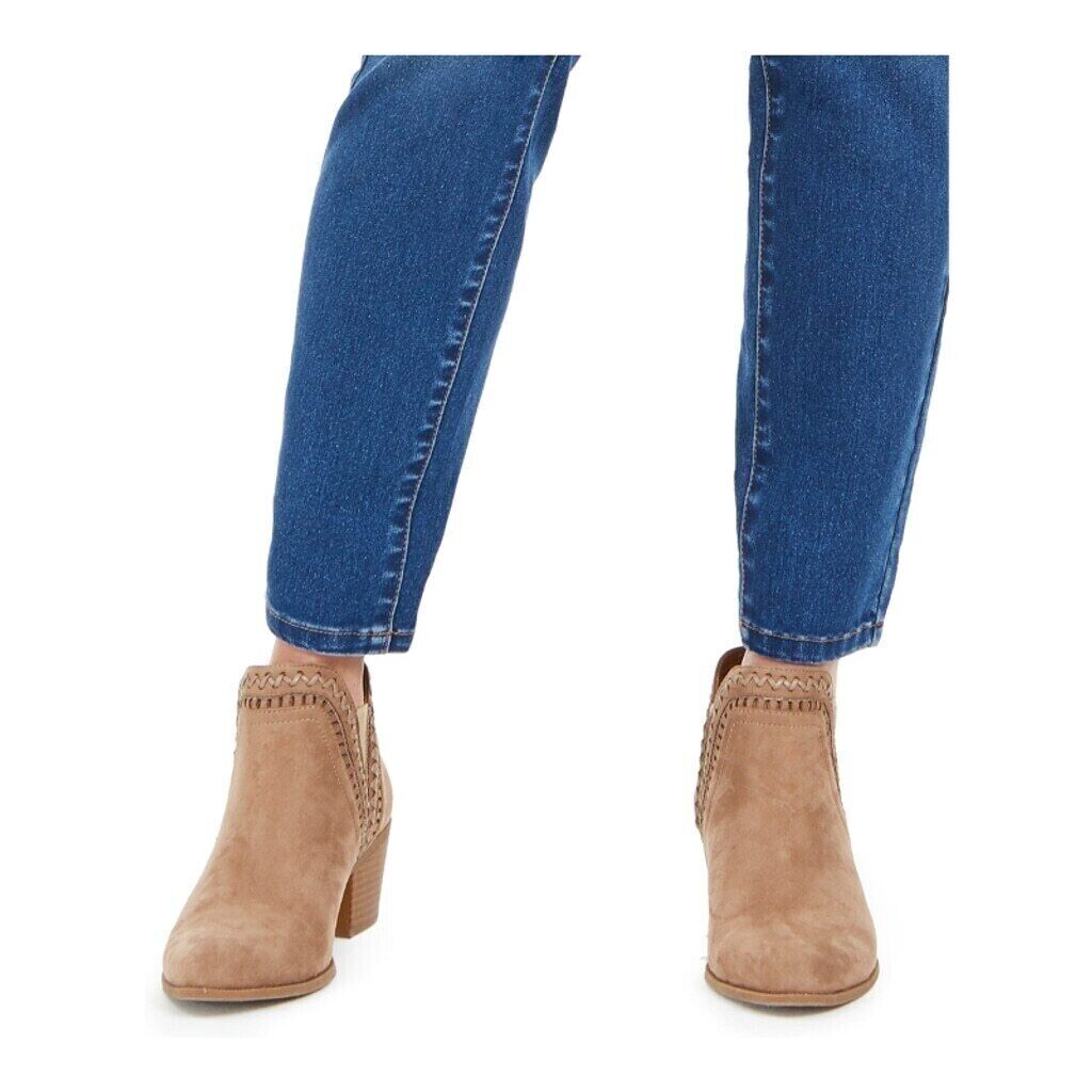 Style & Co Women's Petite Curvy-Fit Medium Wash Skinny Jeans NWT