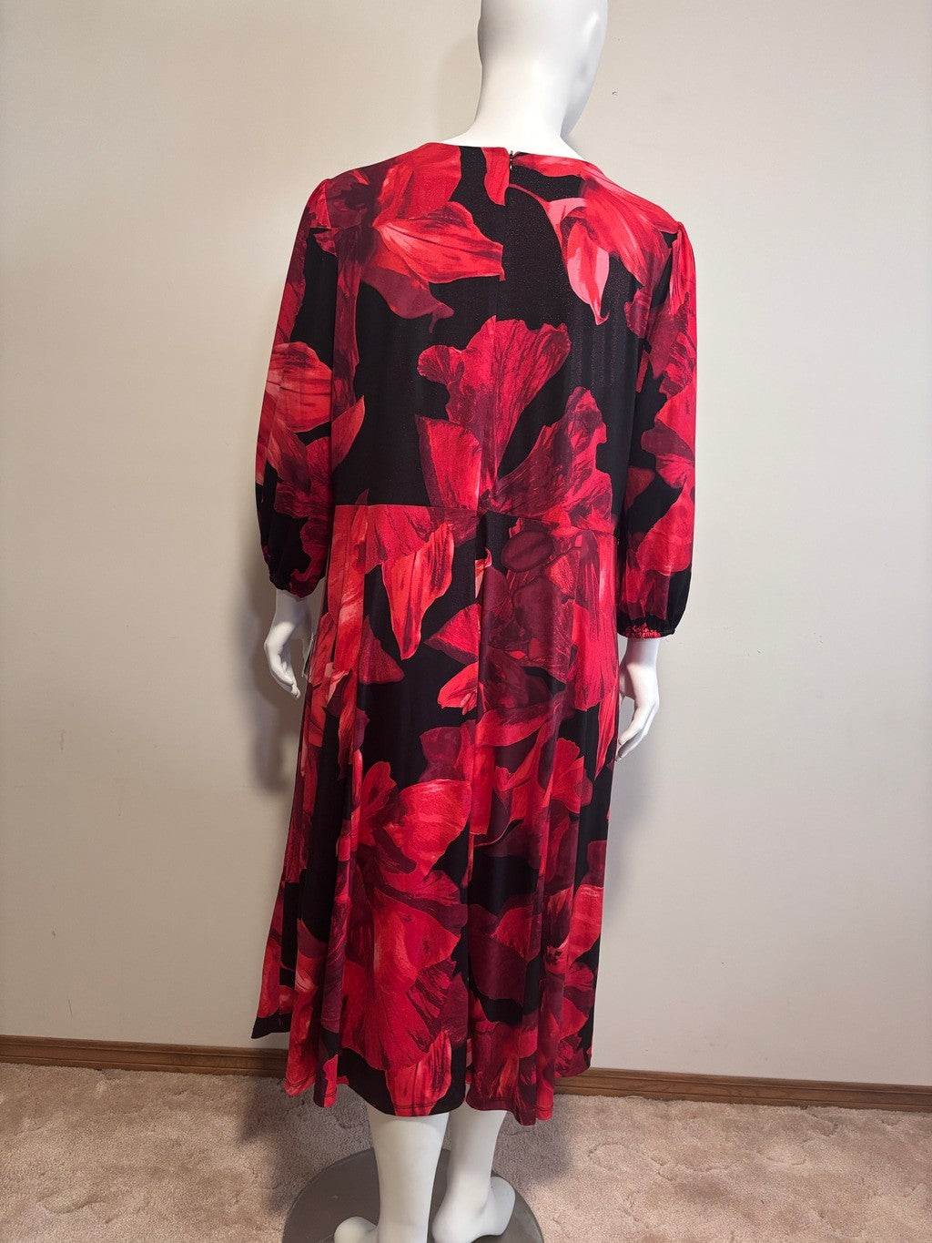Kasper Plus Size 3X Red & Black Sparkly Floral Midi Dress NWT