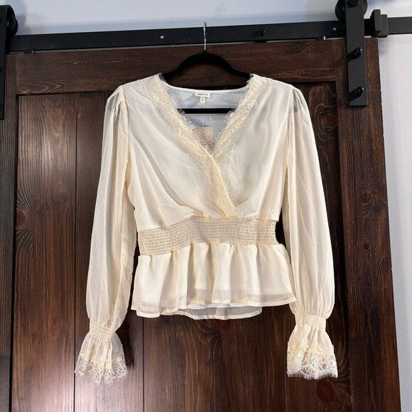 Self Love Juniors' Size Small Ivory Lace-Trim Bell-Sleeve Peasant Top NWT