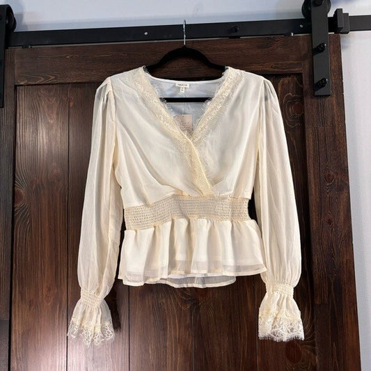 Self Love Juniors' Size Small Ivory Lace-Trim Bell-Sleeve Peasant Top NWT