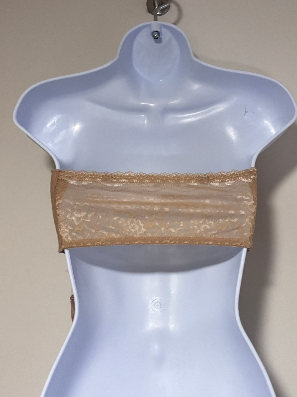 b.tempt'd by Wacoal 34DDD (34E) Beige Strapless Adjustable Lace Bra NWT