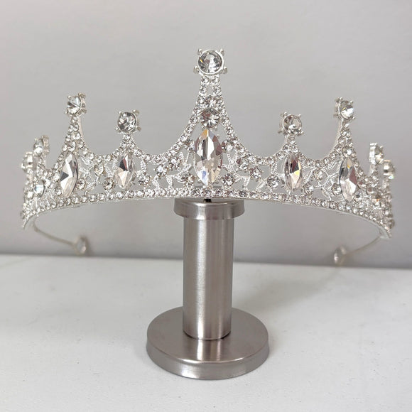 Enchanting Silver Ice Crystal Tiara / Crown For Party Bridal Head Accessory NWT