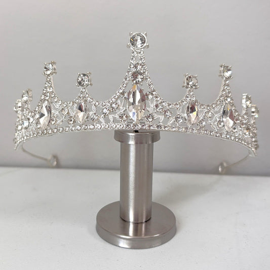 Enchanting Silver Ice Crystal Tiara / Crown For Party Bridal Head Accessory NWT