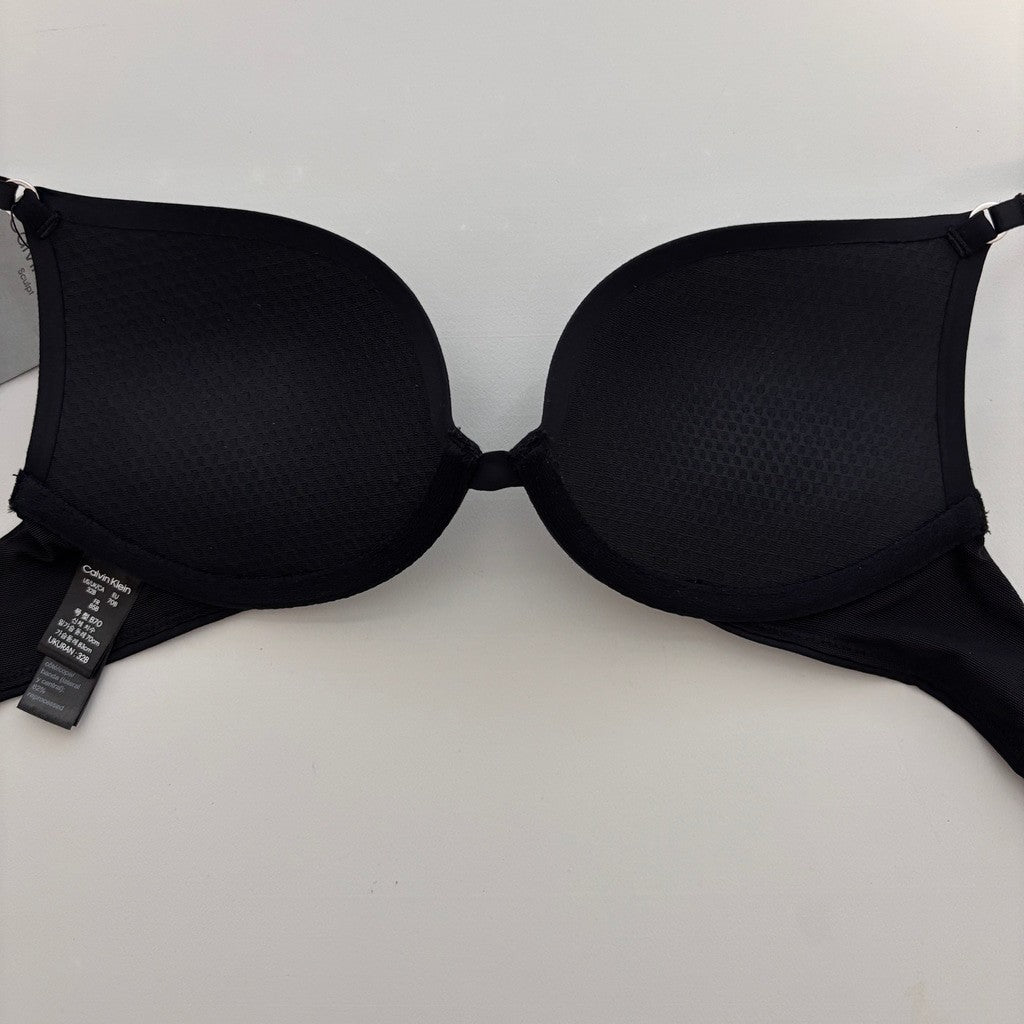 Calvin Klein Women's Size 32B Black Sculpt Push-Up Plunge Bra NWT