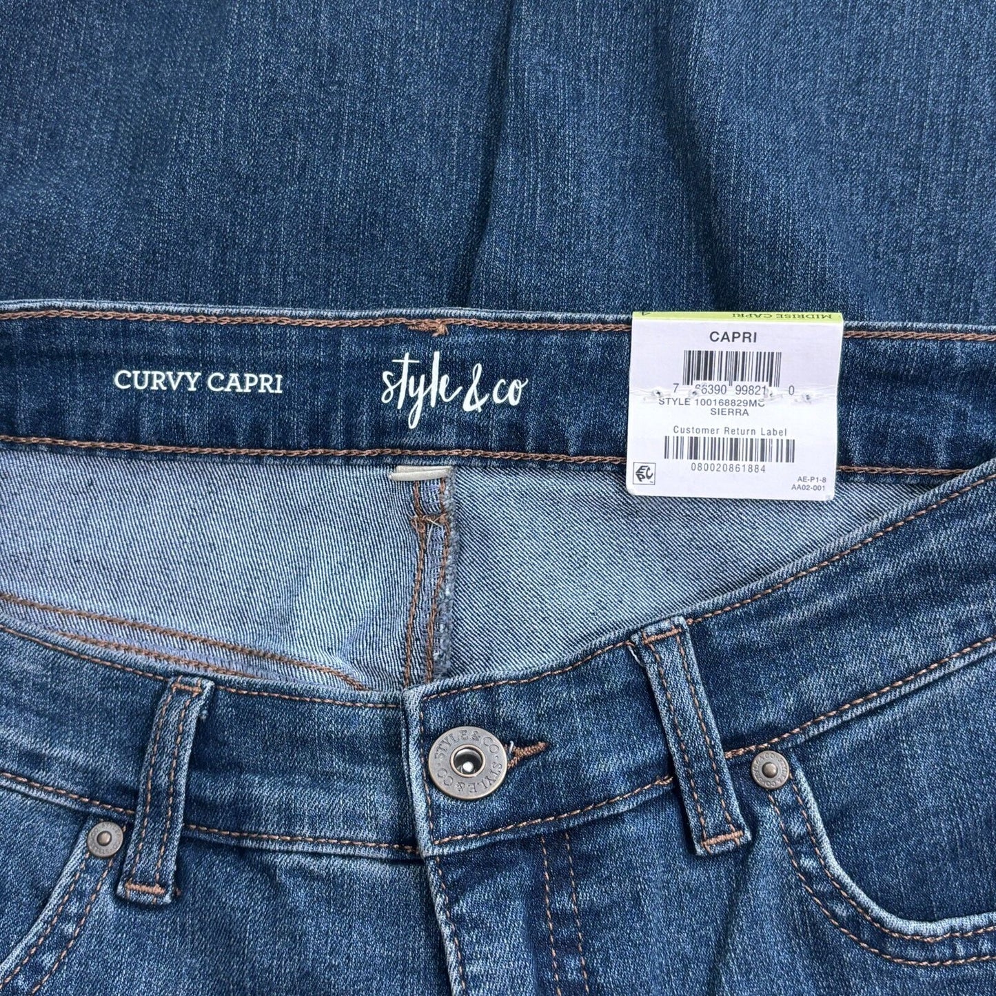 Style & Co. Women's Pink Detail Embroidered Curvy Capri Jeans NWT