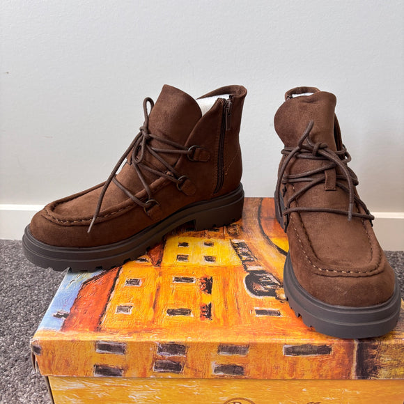 Bella Vita Women's 7.5 Narrow Khaki Lace-Up Side Zip Ankle Booties / Boots NIB