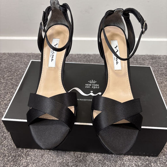 Nina Venus Women's 8 Black Satin Ankle Strap Heels / Heeled Shoes NIB
