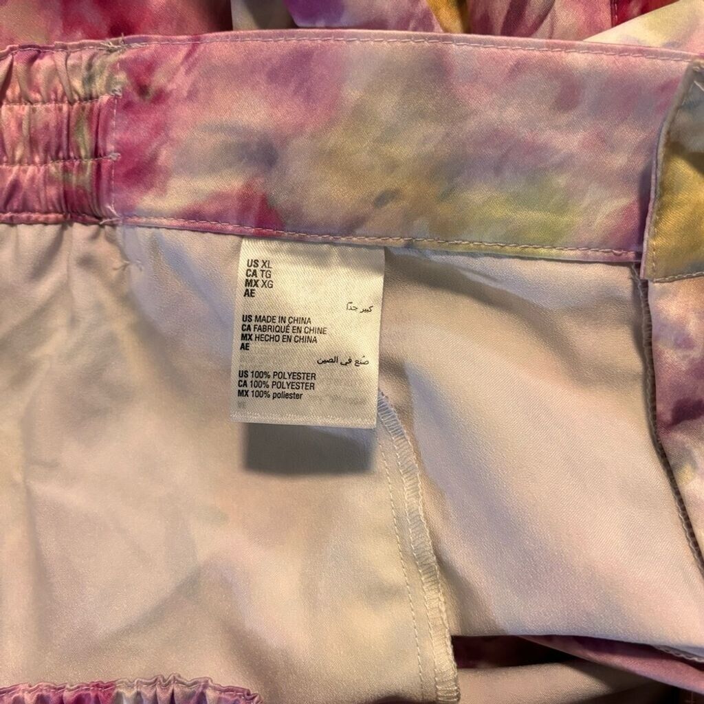 BAR III Women's Satin Floral Cargo Pants NWOT