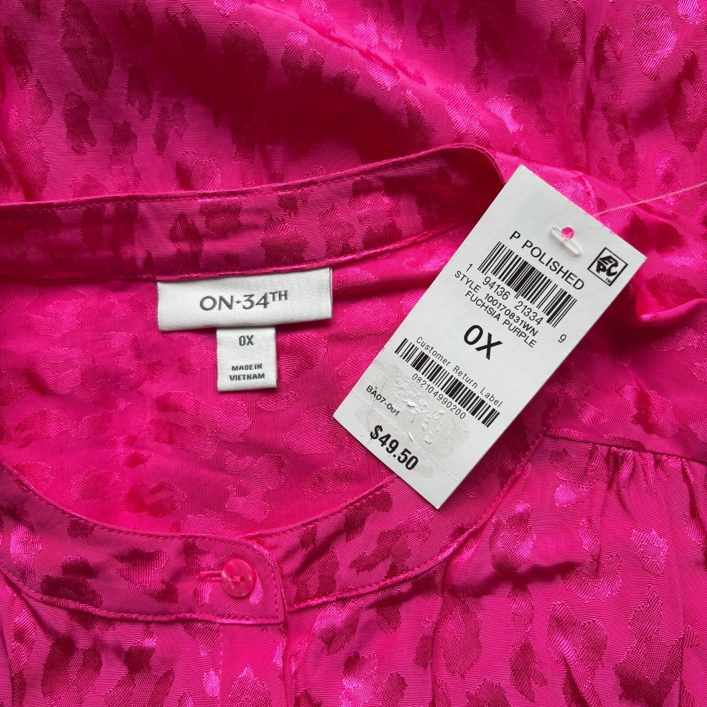 On 34th Plus Size Button Front Pink Jacquard Long Sleeved Shirt NWT