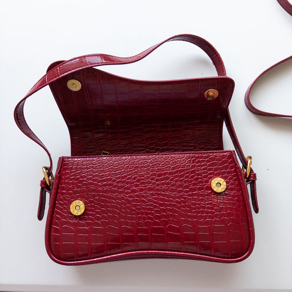 Structured Red Faux Croc Embossed Shoulder & Crossbody Bag / Purse NWT