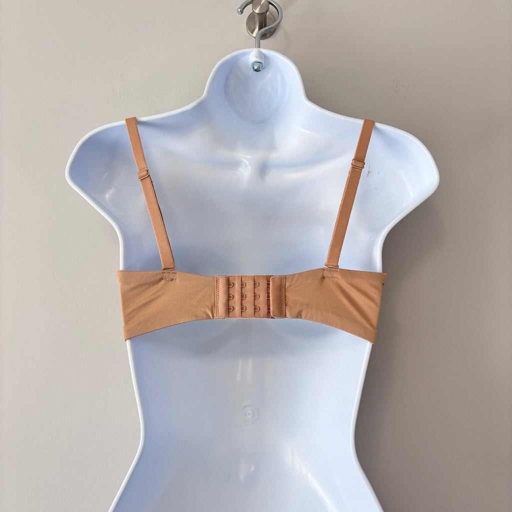 GAP GapBody Women's Light Beige Everyday Essentials Multi-Way Bra NWT